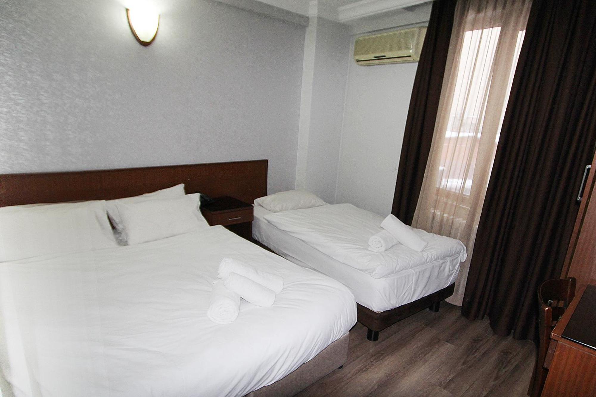 Lyon Hotel Istanbul Exterior foto